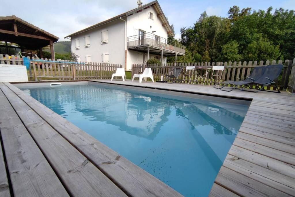 Appartement Au Calme Avec Vue Et Piscine Au Coeur Du Pays Basque Mauléon-Licharre 外观 照片